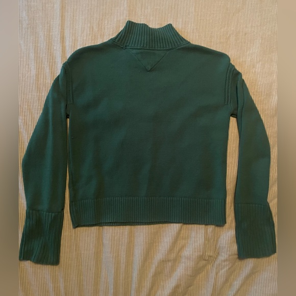 Vintage Tommy Hilfiger green sweater - Picture 4 of 4